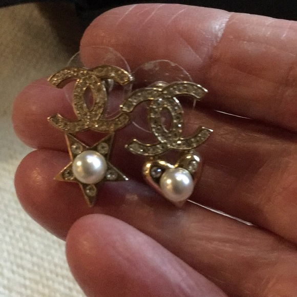 Authentic Chanel Goldtone Earrings - Picture 5 of 7